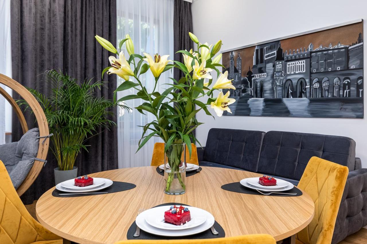 Beautiful Cracow Apartments By Cozyplace Cracovia Esterno foto