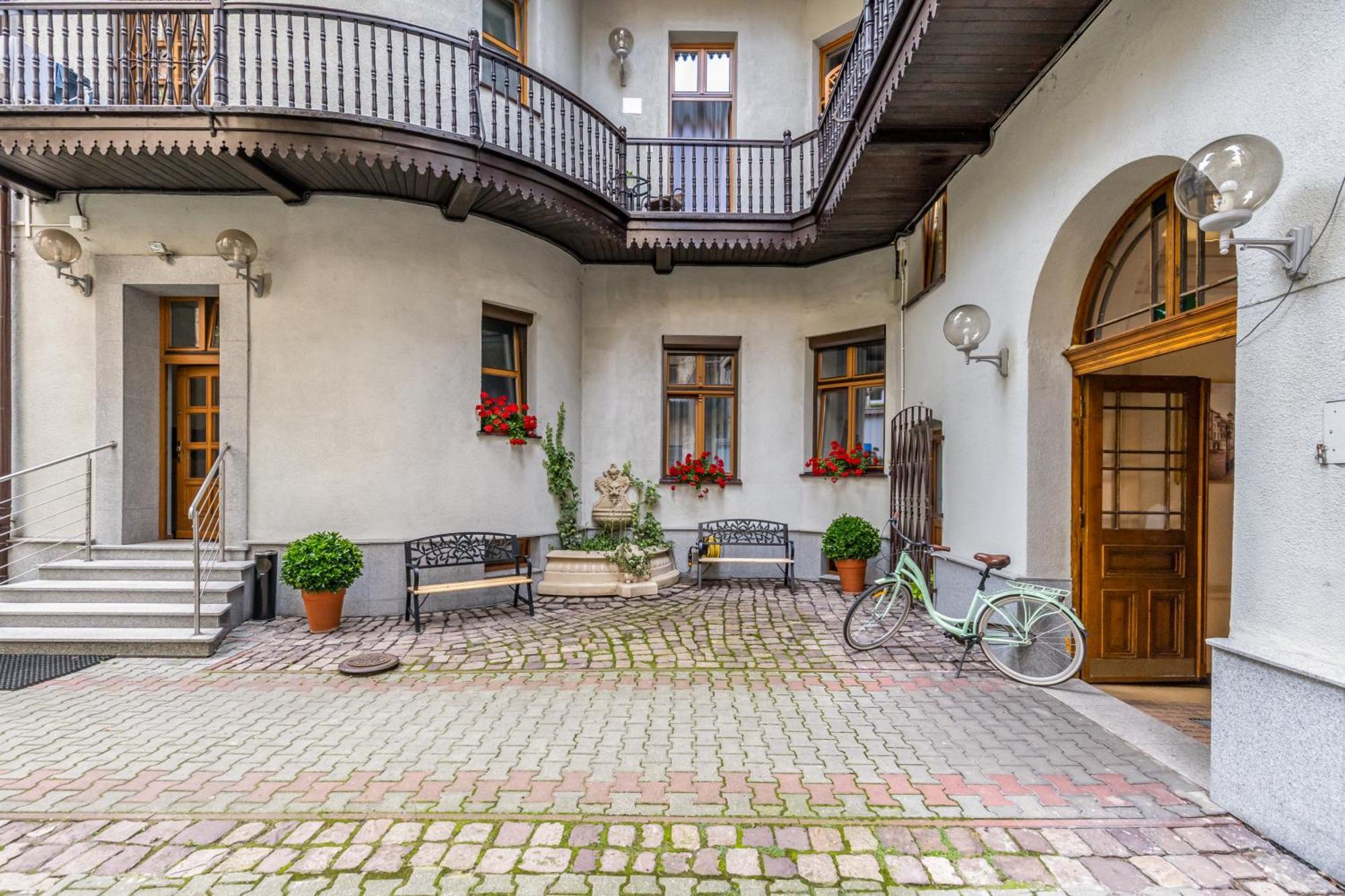Beautiful Cracow Apartments By Cozyplace Cracovia Esterno foto